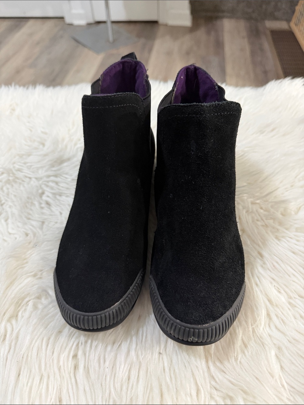 Cougar Black Suede Ankle Booties with Purple Lining Size 7M
